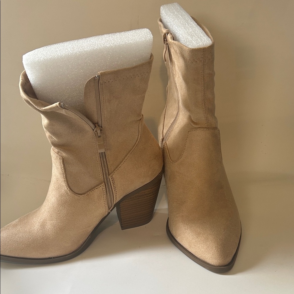 Stylish Tan Ankle Boots for Women